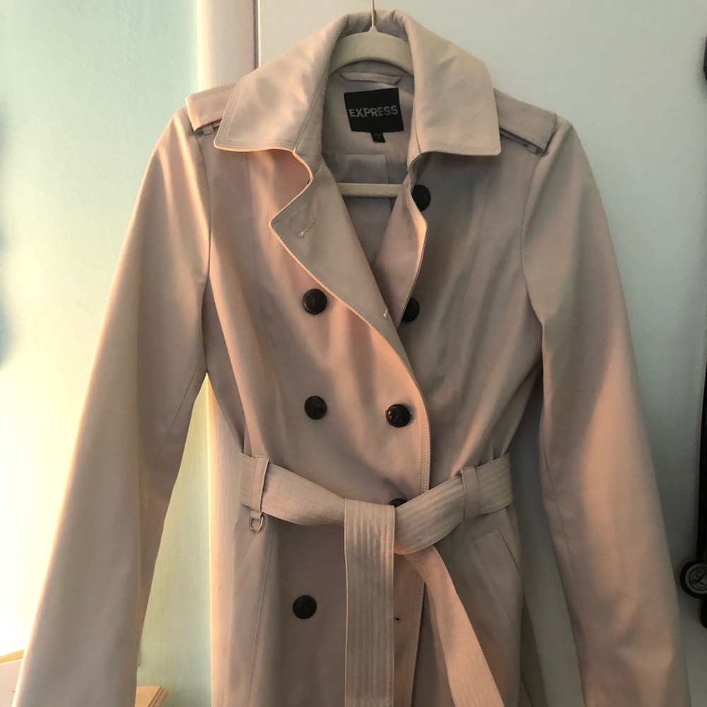 Express Trenchcoat